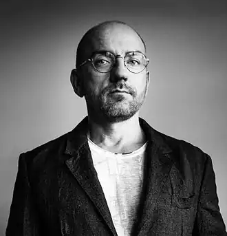 Description de cette image, également commentée ci-après