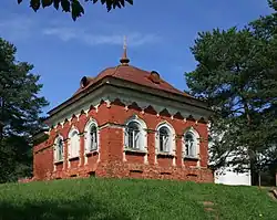 Une maison du monastère de Peryn.