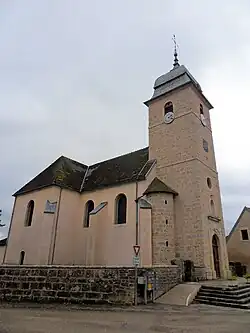 L'église Sainte-Trinité.