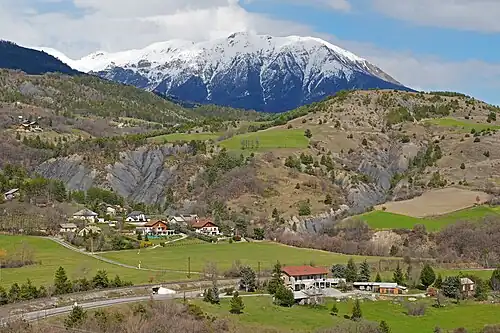 La route nationale 94 vers Chorges.