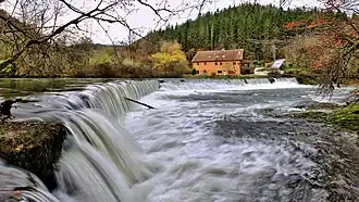 Barrage du moulin de Belvoir.