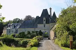 Le château de Vaucelles.