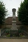 Le monument aux morts.