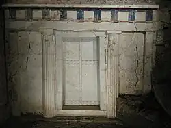 Façade de la tombe de Philippe&nbsp;II de Macédoine à Vergina (Aigai).