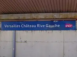 Panneau sur un quai(après le changement de nom).