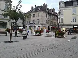 Place Edwige-Feuillère