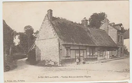 Vieilles maisons derrière l'église