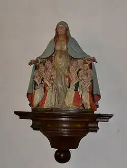 Vierge au manteau.