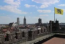 Vue du haut du château.