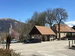 le lavoir, place de la mairie