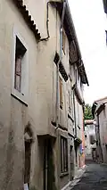 Maisons en encorbellement.