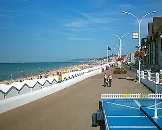 La digue de Villers-sur-mer