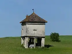 Le pigeonnier de la Rigale.