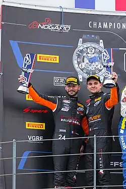 Description de cette image, également commentée ci-après