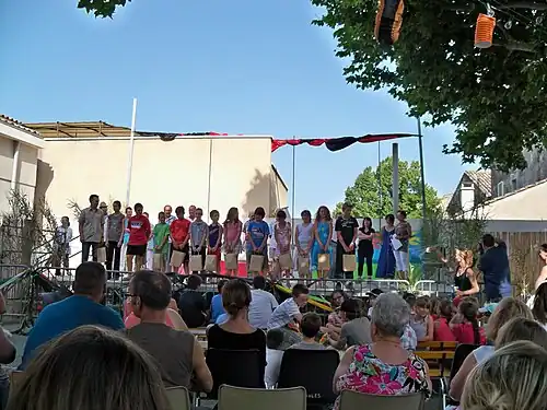 Les CM2 sur le départ.