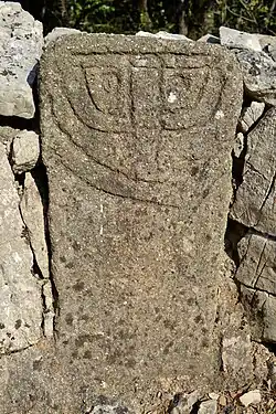 Statue-menhir de la tombe n°1