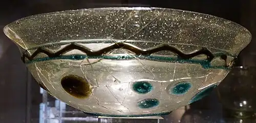 Coupe en verre du Ve&nbsp;siècle.