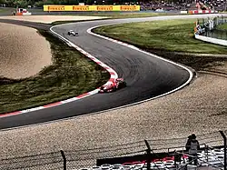 Photo de monoplaces Virgin Racing et HRT sur le Nürburgring.