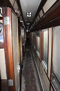 Couloir d'une des voitures.