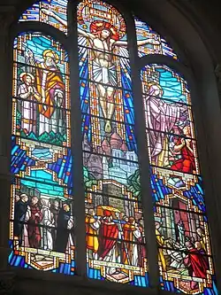 Grand vitrail de l'abside.