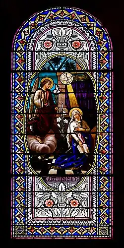 Un des vitraux de l'église.