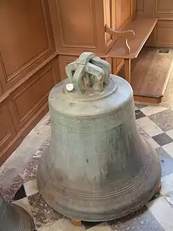 Cloche du XVIIe&nbsp;siècle.