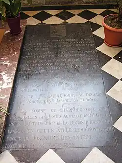 Dalle Famille de Saint-Genis.