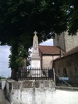 Monument aux morts.