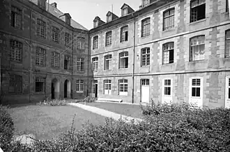 Vue arrière de la caserne Bon Pasteur