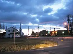 Vue d'Albanel à l'aube.