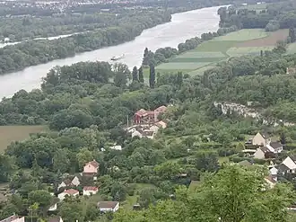 Follainville-Dennemont