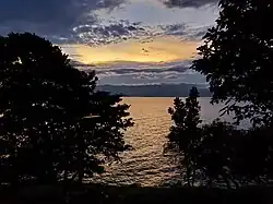 Idjwi Le soleil couchant vue du lac kivu
