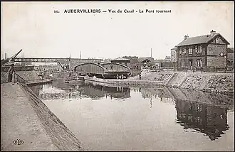 Le pont tournant et la passerelle de la Haie-Coq, côté sud, vers 1910.