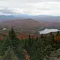 Vue du Lac Orford à partir du sommet du Mont Orford.