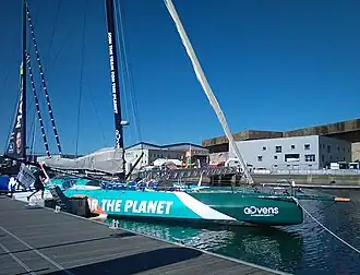 illustration de Linked Out