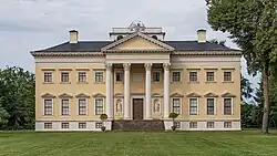 Château&nbsp;(de) du parc de Wörlitz&nbsp;(de), construit de 1769 à 1773 par Léopold III d'Anhalt-Dessau