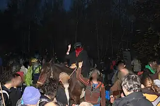 Contestation en chanson, le 17 novembre 2012, à la ZAD de Notre-Dame-des-Landes.