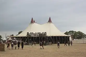 Chapiteau Valley.