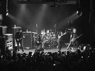 Description de cette image, également commentée ci-après