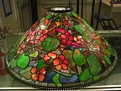 Clara Driscoll (1861-1944),lampe à suspensionen verre & bronze,ca. 1902-1906.