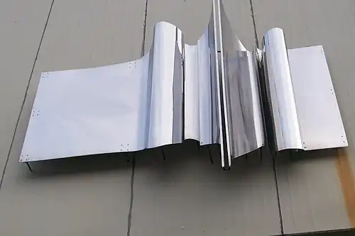 Relief mural en acier inoxydable (1970), Lübeck-Moisling&nbsp;(de)