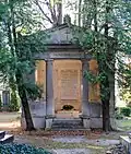 Temple funéraire de la famille Philipp (cimetière central de Vienne, 1905).