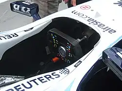 Photo du cockpit de la Willimas FW29