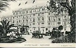 Le Winter Palace (vers 1910).