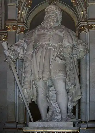 Statut du bourgmestre Wolfgang Treu dans le hall de la Rathaus.