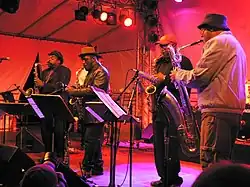 Description de cette image, également commentée ci-après