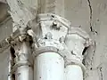 Chapiteaux du XIIIe&nbsp;siècle.