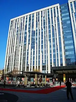 Description de cette image, également commentée ci-après