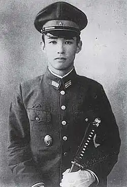 L'as japonais Yoshihiko Yajima, tué en mission le 25 août 1939. Ici en 1938, posant en grand uniforme.