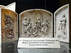 Triptyque L'Adoration des mages, saint Michel et les donateurs.